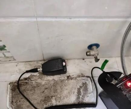 卢龙屋顶漏水维修公司分享下卫生间漏水的危害及解决方法